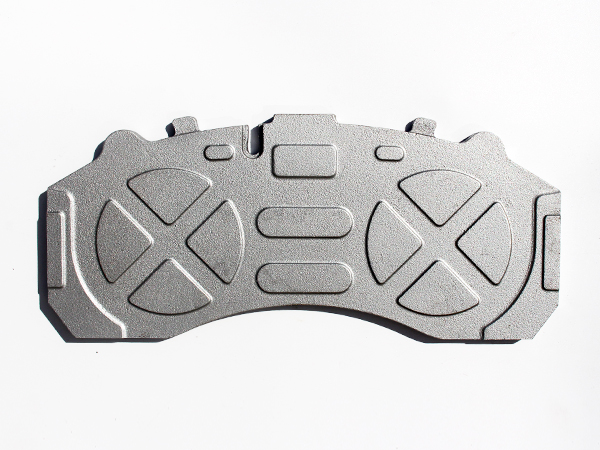 如何通過保養(yǎng)來延長剎車片鋼背的使用壽命？